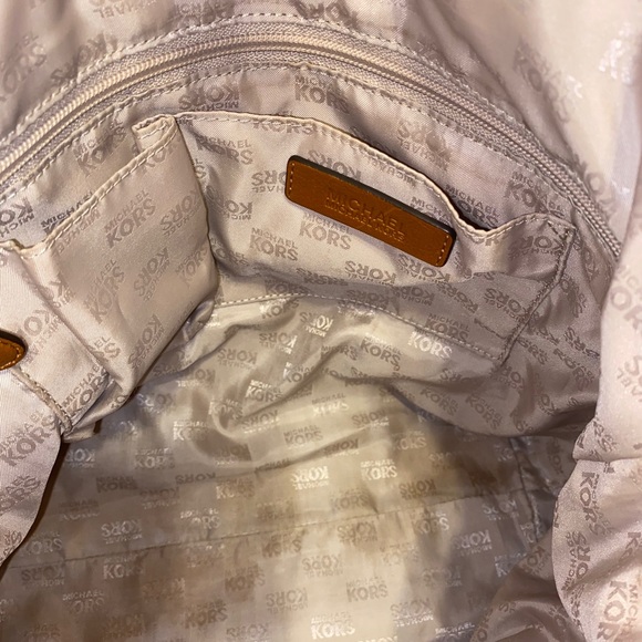 Michael Kors - Picture 4 of 5